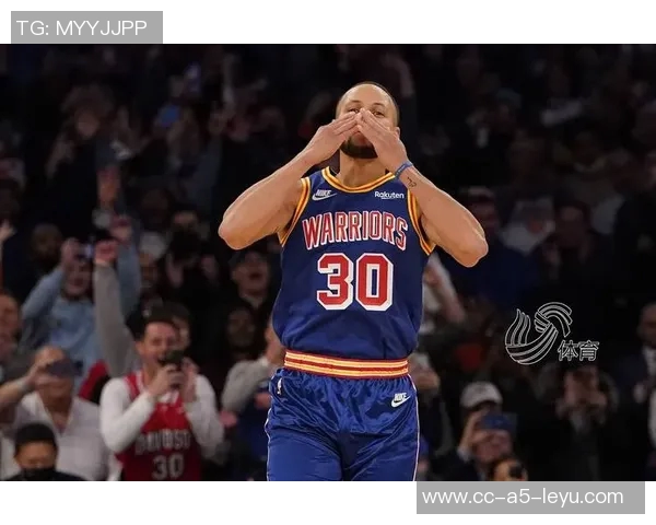 克莱44次出手无罚球仍砍25分库里大鸟雷阿伦同登历史榜单